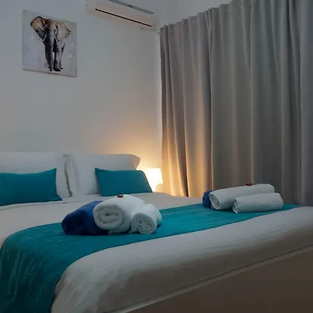 Lazuli Seaview 34 Ларнака